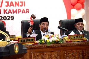 Resmi dilantik, Pj Bupati Kampar Hambali Ucapkan Selamat Bertugas dan Mengemban Amanah Kepada Anggota DPRD Kampar Periode 2024 – 2029