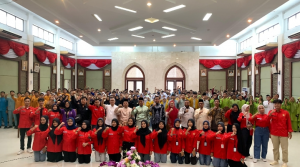 Diikuti ratusan Audiens, LMND dan KPU Kampar Taja Dialog Publik Pilkada