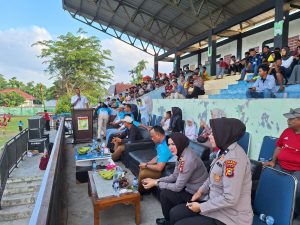 Sekretaris Disdikpora Kampar Buka Secara Langsung Turnamen Gala Desa Muara Uwai Cup 2024