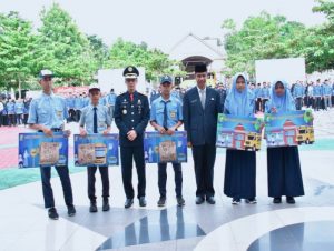 PJ Sekda Ahmad Yuzar Pimpin Upacara Peringatan Harhubnas 2024, Pemda Kampar Launching Kartu Transportasi Pelajar Gratis
