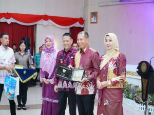 Penjabat Bupati Kampar Hambali Hadiri Pisah Sambut Danrem 031/Wira Bima.