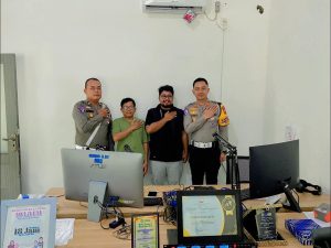 Cooling System Pilkada Damai 2024, Kasatlantas Polres Kampar Dialog di Radio Swara Kampar