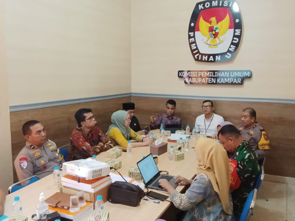 Sebelum Jalan Santai Besok, KPU Kampar Gelar Rapat Bersama Stakeholder