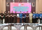 PJ Bupati Kampar Hambali Terima Pengembalian Aset Pemda Kampar Dari Kejati Riau