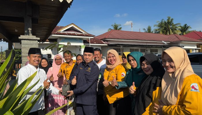 Bersinergi Dengan Forum Puspa, Kakan Kemenag Kampar Sosialisasikan Modernisasi Beragama dan Tanam Pohon Matoa