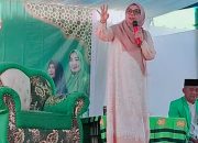 Hadiri Pengajian Rutin Tri Wulan Muslimat NU di Tapung Hilir, Wabup Sampaikan Program Pemda Kampar Tahun 2025