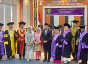 Mantan Bupati Kampar Catur Sugeng Susanto Raih Gelar Doktor dengan Pujian