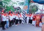 Bupati Kampar Ahmad Yuzar Buka Launching Car Free Day dan Lepas Jalan Santai di Desa Pandau Jaya Siak Hulu Semarak HUT RI