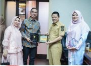 Sekda Kampar Hambali Terima Kunjungan Pemkab Solok Terkait Kaji Tiru Hibah Daerah