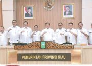 Sekda Kampar Ikuti Rakor Pembangunan Kabupaten/Kota Se-Provinsi Riau Melalui FORSESDASI Provinsi Riau