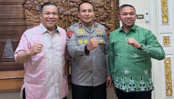 Gubri Abdul Wahid Bersama Wagubri SF Haryanto: Kapolda Herimen Tegaskan Soliditas Pemerintahan   