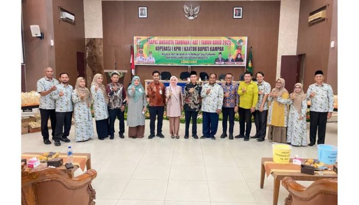 Asisten III Setda Kampar Resmi Buka RAT KPRI Tahun Buku 2026, Doorprize Utama Umroh Meriahkan Acara