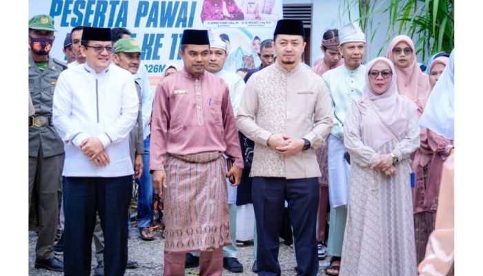 Wabup Kampar Misharti Hadiri Pawai Ta’aruf Desa Alam Panjang, Seluruh TPA Turut Berpartisipasi