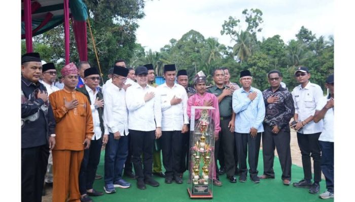 Buka Event Wisata Balimau Kasai di Desa Batu Belah, Kecamatan Kampar.  Ahmad Yuzar :”Pentingnya Menjaga Warisan Budaya Sebagai Identitas Daerah”