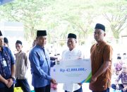 Bupati Kampar Safari Ramadhan Desa Karya Bhakti, Ajang Silaturahmi dan Wujud Kepedulian Nyata