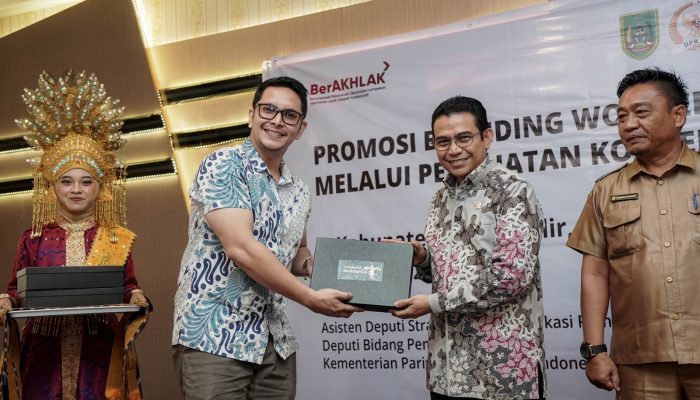 Hendry Munief dan Kemenpar Gelar Bimtek Promosi Wisata di Rohil: Latih Gen Z Manfaatkan Media Sosial