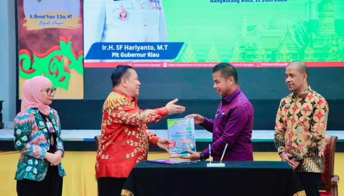 Bupati Kampar Ahmad Yuzar Sambut Kunker Plt Gubernur ke Kampar Terkait Data Pajak dan Peresmian Kopdes MP