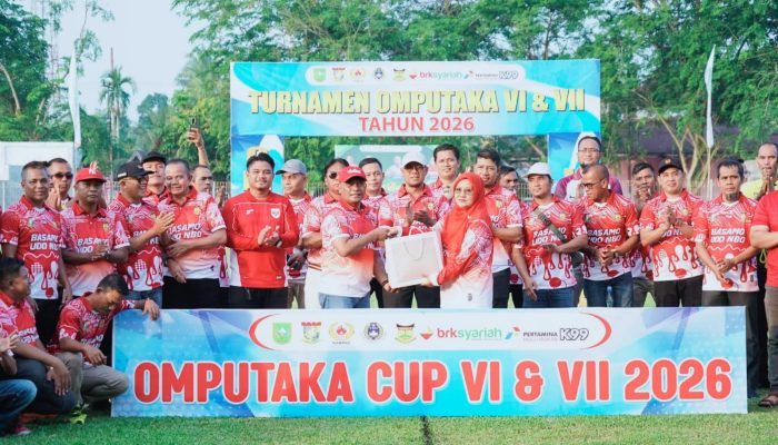 Opening Ceremony Omputaka Cup VI & VII Tahun 2026 Resmi Dibuka, Ribuan Masyarakat Antusias Saksikan