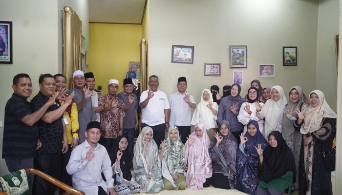 Bupati Anton Beri Motivasi Qari dan Qariah Rohul di MTQ Riau, Janjikan Bonus Jika Kafilah Rohul Berhasil Juara.