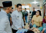 Apresiasi Kolaborasi Sosial, Wabup Rohil Jhony Charles: Ini Aksi Nyata Sentuh Kebutuhan Dasar Warga
