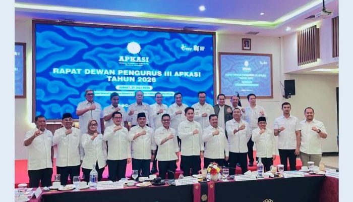 Bupati Kampar Ahmad Yuzar Hadiri Forum Pengurus APKASI di Kabupaten Bandung, Bahas Perubahan UU Pemda