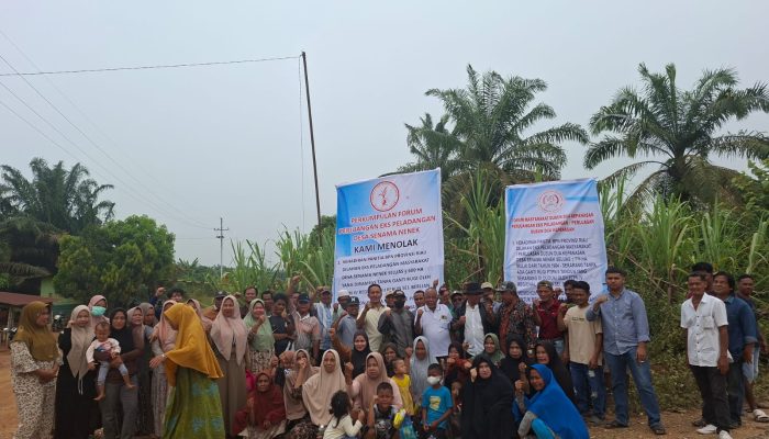 Rapat Akbar Eks Peladangan dan Forum Masyarakat Senama Nenek Satukan Perjuangan Hak Atas Lahan