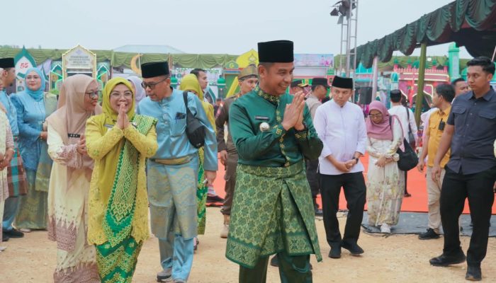Bupati Kampar Buka Bazar MTQ Ke 55 Tahun 2026 Untuk Kembangkan UMKM dan Ekonomi Rakyat