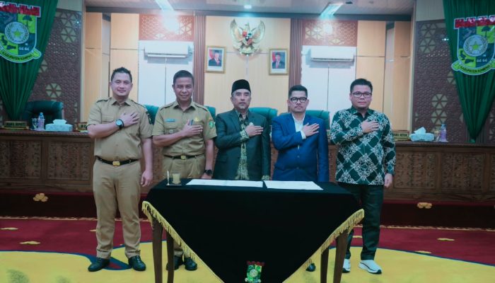 DPRD Setujui 6 Ranperda Bersama, Bupati  Kampar Harapkan Manfaat Nyata bagi Masyarakat Kampar